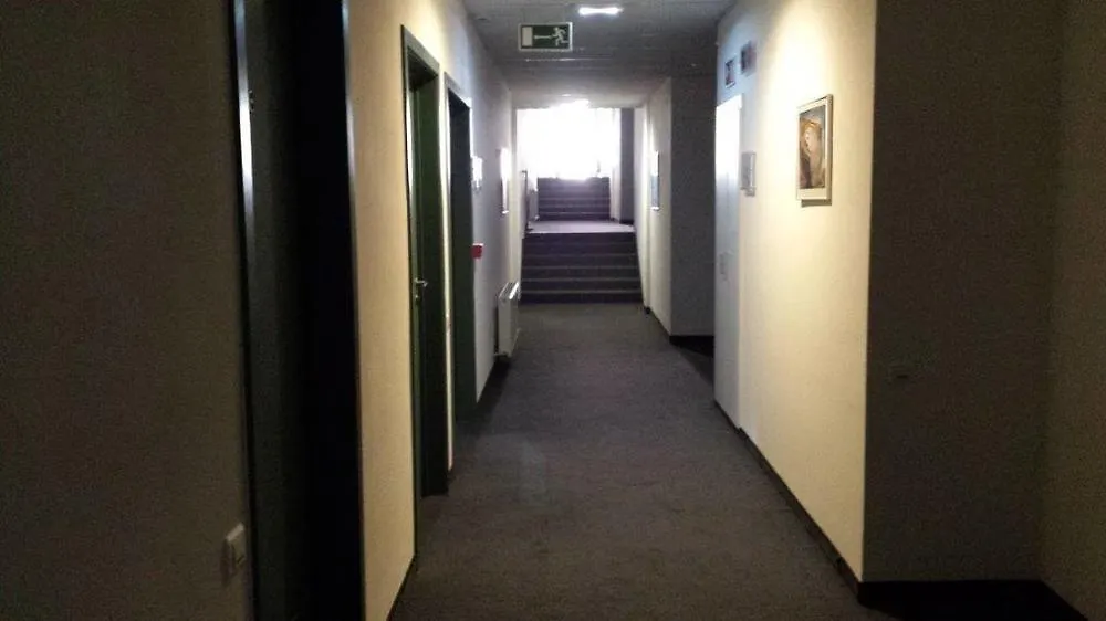 Hobbit Hotel Brussels Airport Zaventem