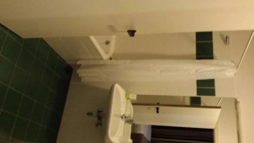 Hobbit Hotel Brussels Airport Zaventem 3*,  Belgium
