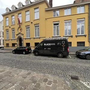 Lucca 3*, Bruges Belgium